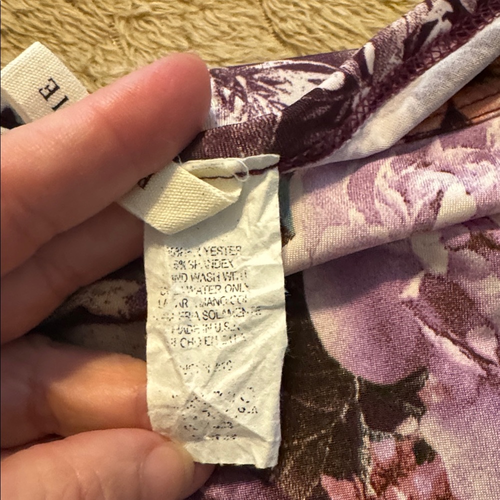 Bellamie Floral Patterned Top - Picture 7 of 7